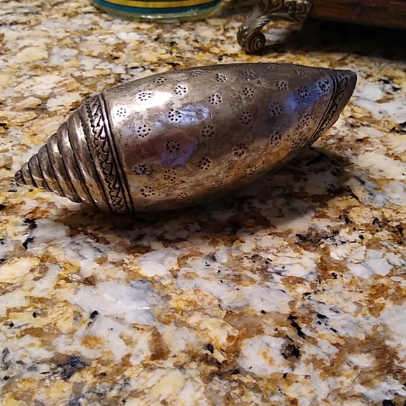 🥰 silver toned conch shell with pearl - Picture 3 of 5